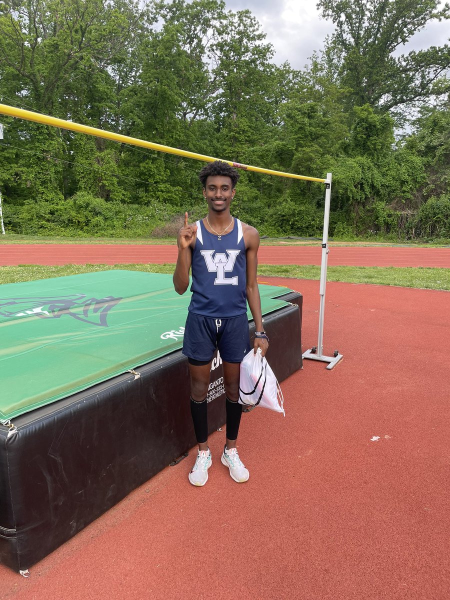 werunWL's tweet photo. Congratulations Zemeron… District champion in the high jump and long jump! 🥇@WLHSAthletics @GeneralsPride https://t.co/pgFLnvPBAg