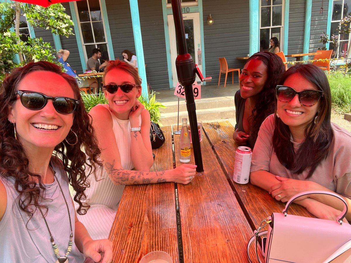 RivasKarlar's tweet photo. Life is never boring at Wix :) I had such a great time hanging out with colleagues in Austin and then joining my Denver coworkers for some arts &amp; crafts this week. #wixlife #wix #WeAreHiring https://t.co/S7DsQaFe5S
