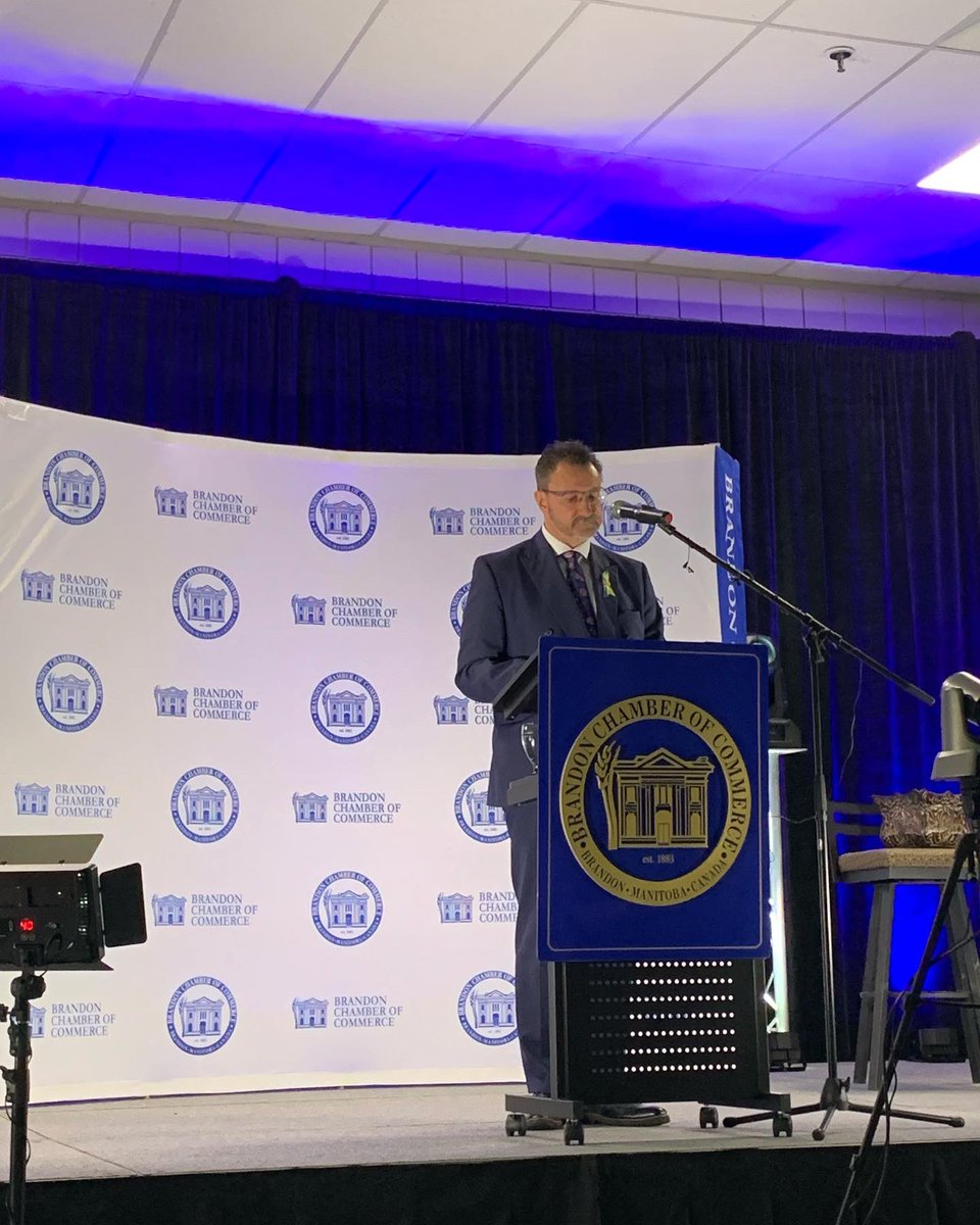 KarenChrest's tweet image. Our boys were in attendance for their dad’s final @BdnChamber State of the City address today. Proud but bittersweet moments for our family 🥰 #bdnmb