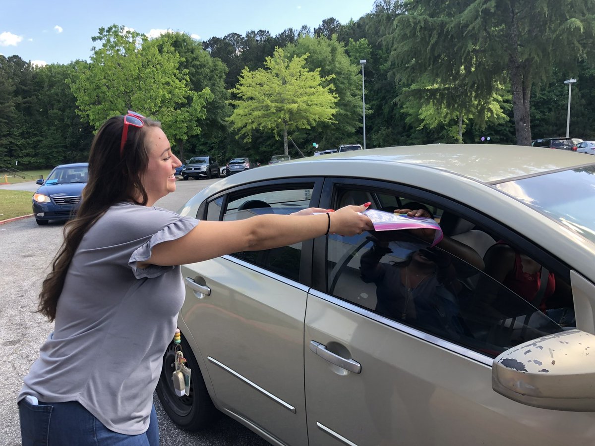 We had a fabulous drive through Literatura event tonight!

Thank you to our Partner In Education <a href="/nwexterminating/">NW Exterminating</a> for your support which helps bring Literatura to life for the Birney community!

#GrowingGreatness

<a href="/CCSDTitleONE/">CCSDTitleOne</a> <a href="/CobbCountyESOL/">Cobb County ESOL</a> <a href="/CobbSchools/">Cobb County Schools</a>