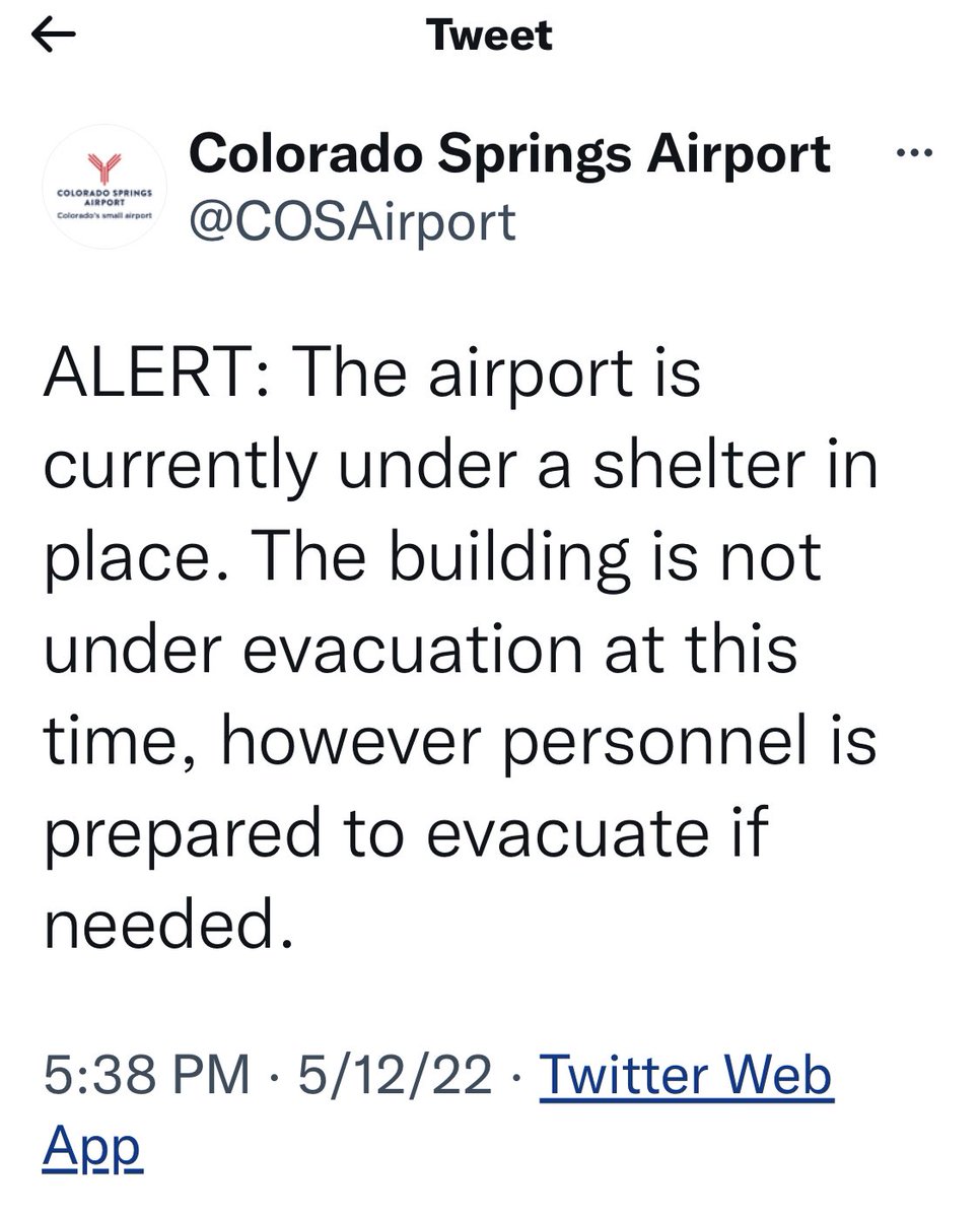 bwillie's tweet photo. Scary fire situation in Colorado Springs near the airport. Conflicting information coming out about evacuations https://t.co/fZWX1CowIo