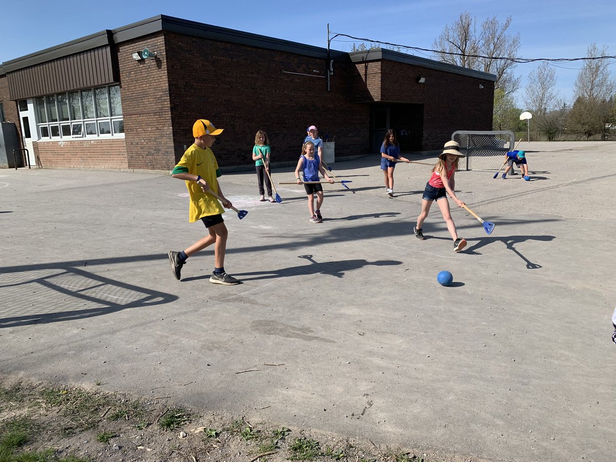 MsCarterLearns's tweet photo. Spring olympics happened at @JackCallaghanPS what a great way to practice executive functions and build community! https://t.co/wKwy28UYTz