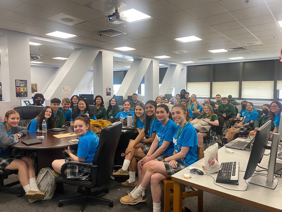 ACCHSVikings's tweet image. #VikingProud Congrats to our ACCHS Spring Musical cast from Disney's "The Little Mermaid" for their 2022 Freddy Award nominations! Great job by all! #FaithTraditionExcellence 💚💛🎵🎶🎭🧜‍♀️ @freddyawards