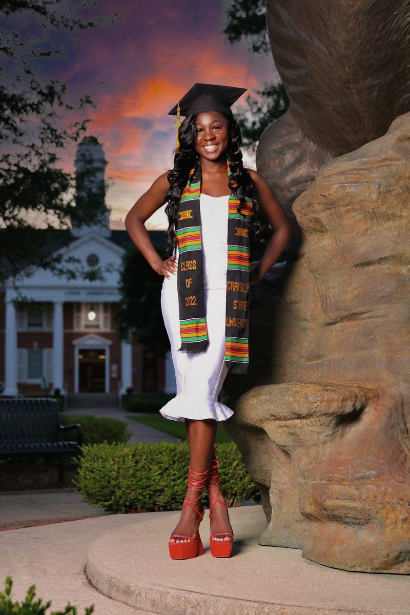 “I graduated call me big fish”
-meek mill

✅Cum Laude
✅Division 1 Student Athlete 
✅4x President’s List 
✅Earl Lester Honors College
✅CeMast Research Student
✅SAAC Secretary
✅ACM Grambling Chapter President 
✅Full Time Software Engineer 

Grambling State Alumna #Gramfam22