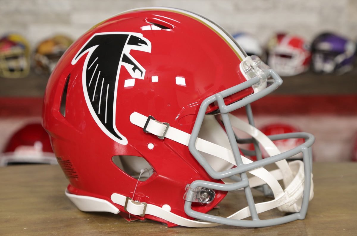 StackTheBoard's tweet photo. Sounds like Falcons bringing back the throwback reds 🔥 https://t.co/pJYiNqWb7N
