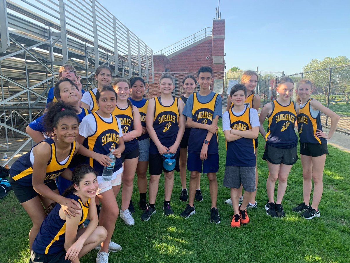 MrsGaughan103's tweet photo. Crushing the qualifier @SauganashSports @SauganashCPS https://t.co/YAazzvBRKN