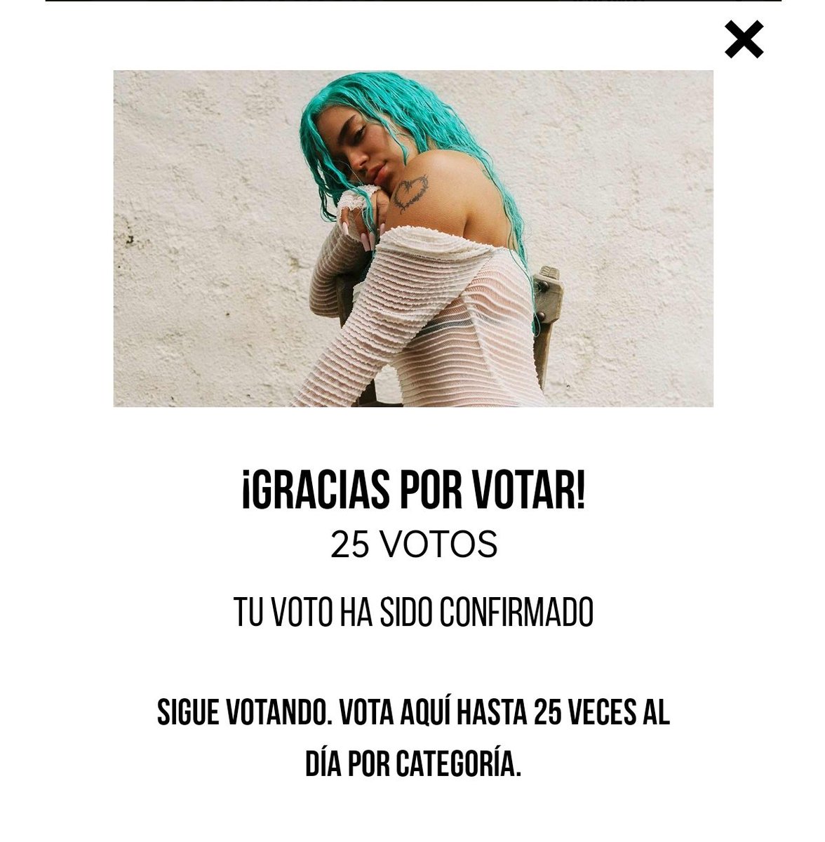 THEBLACKPRINCCE's tweet photo. En todas las categorías votando por la reyna  @karolg https://t.co/yXhQtN6c3v