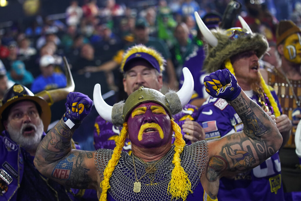 vikings christmas eve game 2022