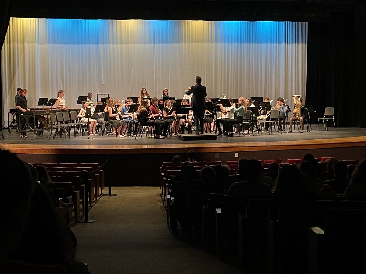 DrKellyMantz's tweet photo. Enjoying tonight’s spring band concert #BestatWMS https://t.co/Gc3h3EEzb4