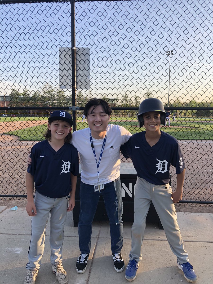 Watched 2 of our 5th Grade Gators play some ball today. Future student athletes in middle school &amp; leaders in the making! <a href="/GlenGroveSchool/">GlenGroveSchool</a> #WeAreD34