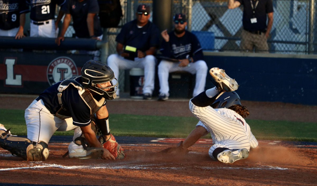 TylerTyre's tweet photo. Ty Dagley @dagley_ty takes things into his own hands to get Tompkins on the board in the second with a single and a steal of home plate. 
1-0 Falcons heading to the third. https://t.co/vj0doJmkBd