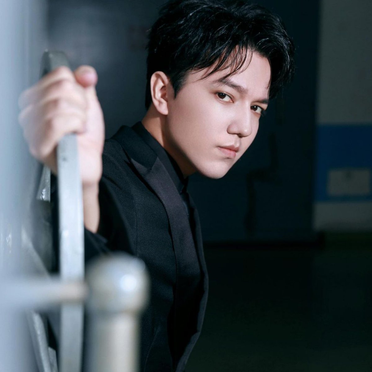 Ressy62186975's tweet photo. @TopTenOfficial BATALLAS TOP TEN  #Dimash  #ArtistaDelMes  
@dimash_official https://t.co/JjslWvKCI9