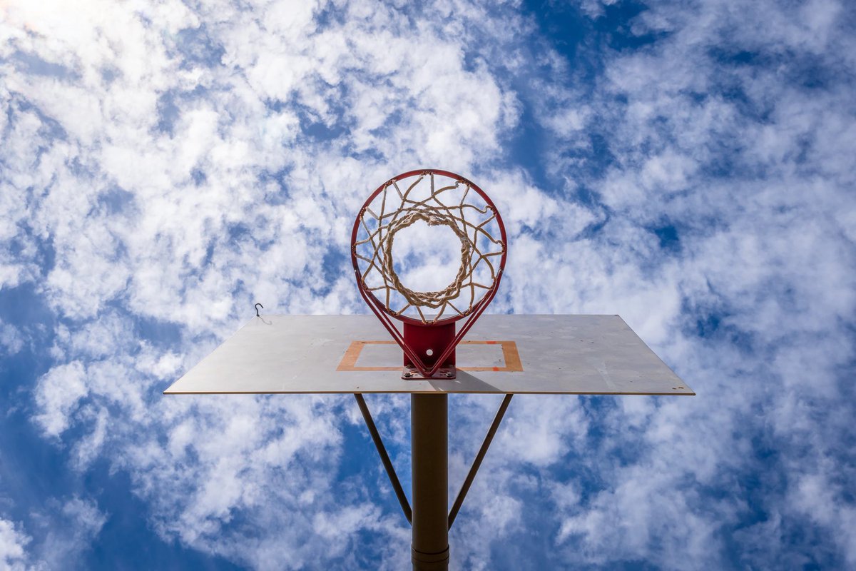 jaymesrogers's tweet photo. Hoop Dreamz on @foundation 🏀 

#nft #nftphotography #photography 

https://t.co/tSYAUtGyJA https://t.co/cJ5QMBkgP6