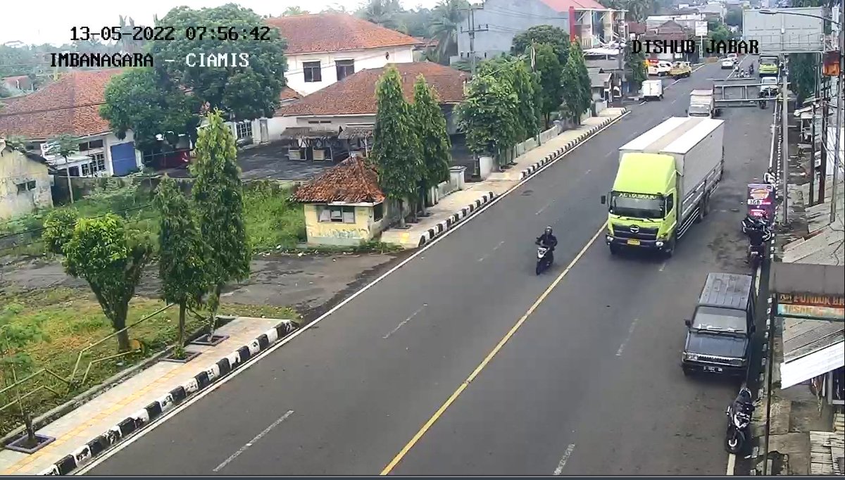 dishub_jabar's tweet photo. 08:01 | Pantauan arus lalin terkini di ruas jalan #Imbanagara #Ciamis #LalinJabar #infolalin #infoll #DishubJabar #JujurBerkendara #JujurDiJalan #jagajarak #pakaimasker #cucitangan https://t.co/fisNz77hTA