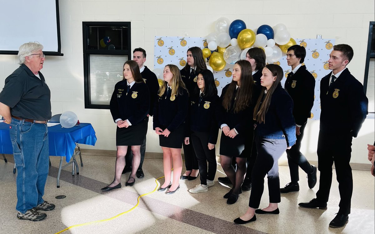 MikePorth's tweet photo. ⁦@roamingnoem⁩ photo opp with ⁦@AmesFfa⁩ and talking about ⁦@NationalPork⁩ and how check off works and the funds funneled locally to ⁦@IASCPP⁩ county level so we could provide the pork for their annual banquet ⁦@IowaPork⁩ ⁦@NationalFFA⁩ https://t.co/hmav9zgUbf