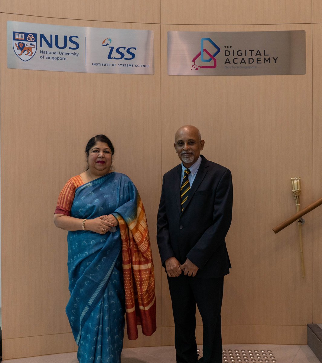 eGLNUS's tweet photo. Delighted to host H’ble Speaker of Bangladesh Parliament, Dr. Shirin Sharmin Chaudhury, at our new building this week! Led by Ashok Kumar, Chief of International Programmes, NUS-ISS' e-government leadership centre. ☺️

#nusiss #egl #alwayslearningalwaysleading https://t.co/qAIPJYetBY