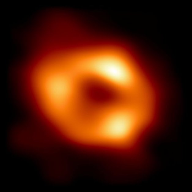 Dear cell bio community: Does anyone else think the black hole image needs a scale bar?