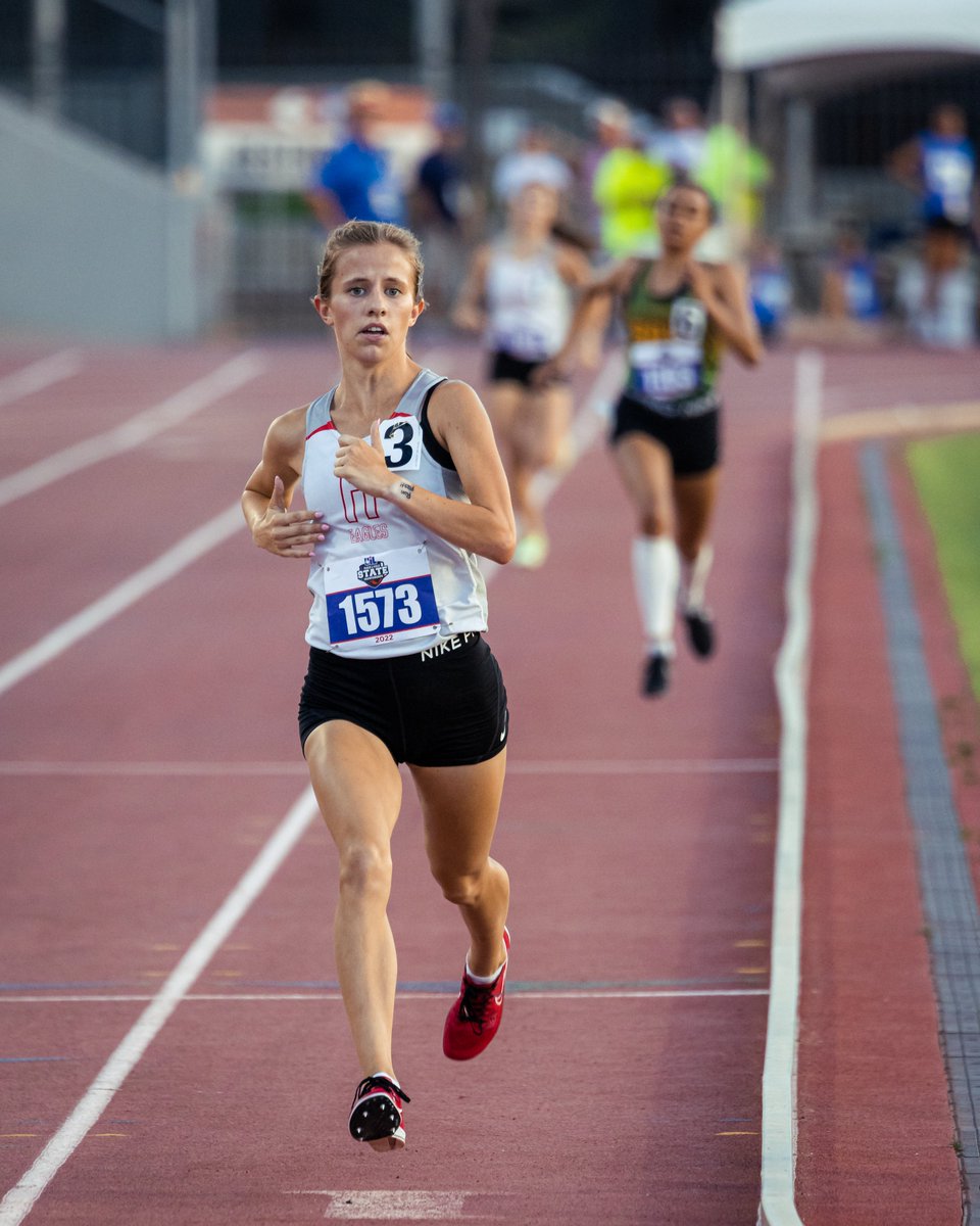 💥 RECORD BREAKER 💥

Hannah Spears (<a href="/HollidayISD/">Holliday ISD</a>) sets a new Conference 3A #UILState record in girls 1,600m Run with a time of 5:03.23.

LIVE RESULTS ➡️ uil.tfresult.com