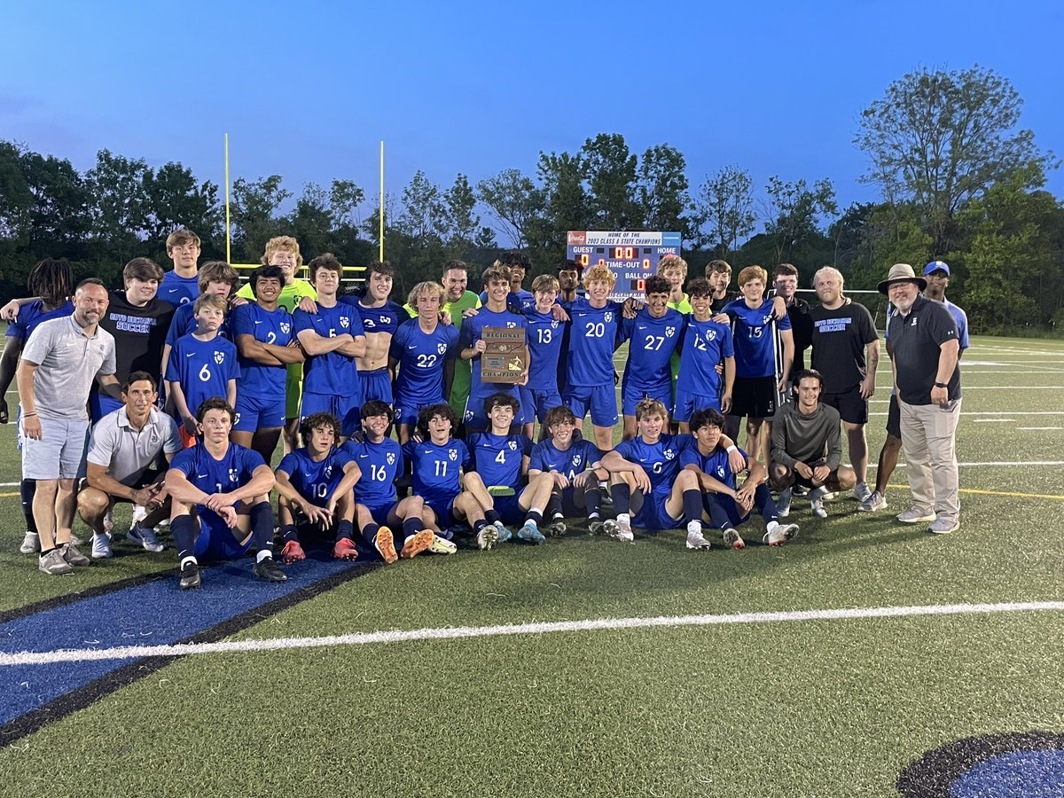 BBSBucs's tweet photo. REGION CHAMPIONS! #weareBBS https://t.co/TjPXa77Tgl