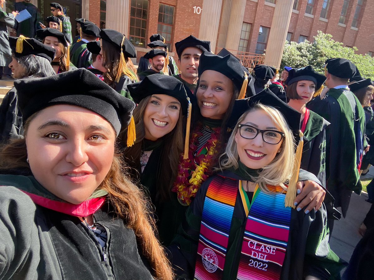 md_castanon's tweet photo. Congratulations #Class2022 @UAZMedTucson !! We are SO proud of you! You have an AMAZING future ahead of you! @AZTraumaCats @UofAZSurgery @UofAZSurgeryRes @UAWomenAcadMed @AWS_UACOMT @CasseeMed @MariaWi78069681 @_FaithDickerson @ArifSohab #SurgeryInDaHouse!! #ILookLikeASurgeon https://t.co/7lQ6gNrD2R