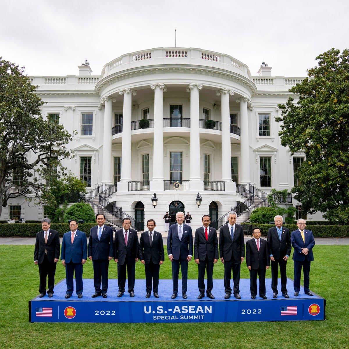 This evening, I welcomed ASEAN leaders to the White House for the first time in history, and reaffirmed the U.S. commitment to Southeast Asia. We discussed the importance of working together to ensure security, prosperity, and respect for human rights for our one billion people.
