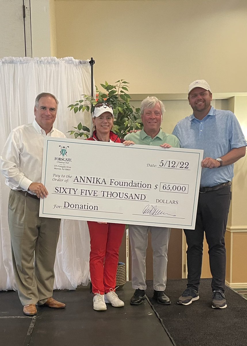 CarolynMAndrews's tweet photo. Annika, thank you for an inspirational and amazing day @forsgatecc It was a successful event supporting @ANNIKA_Fdn Continued success to you! #NJGolf #Forsgate @MikeMcGeeAnnika @CaseyCeman @ANNIKA59 #59 @ZoomTee @chrisrdc https://t.co/HVT45Rtbfo
