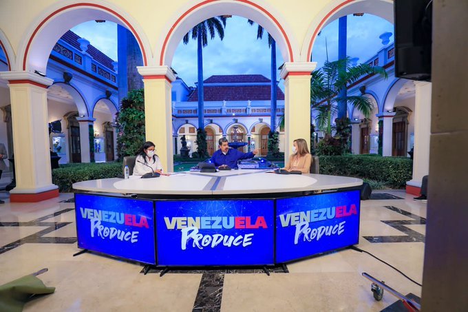 🚨 #RECORDATORIO:  1/2 La Vicepresidencia Ejecutivas <a href="/delcyrodriguezv/">Delcy Rodríguez</a> informo que los jubilados y jubiladas que salieron desde el #1Ene del 2018 al #1May de 2022 de la #AdministraciónPública.

<a href="/BonosSocial/">Bonos Protectores Social Al Pueblo</a>
#NuestraAméricaUnida