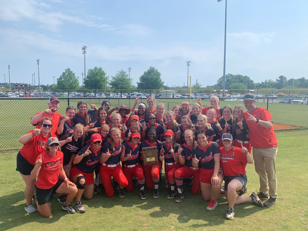 Kyle Parmley 🥎 tweet media