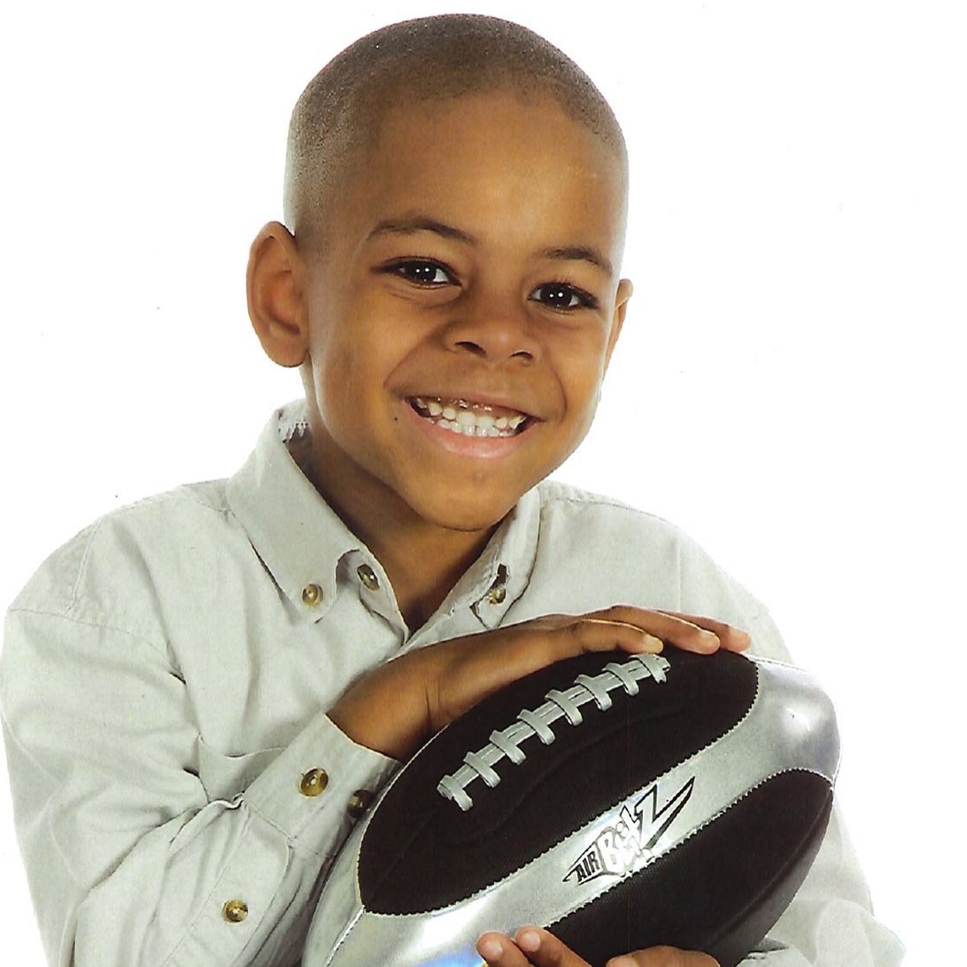 If you missed it….

Caravan take down conference leader Montini in straight sets on MATT PERRY night!

#RollCaravan