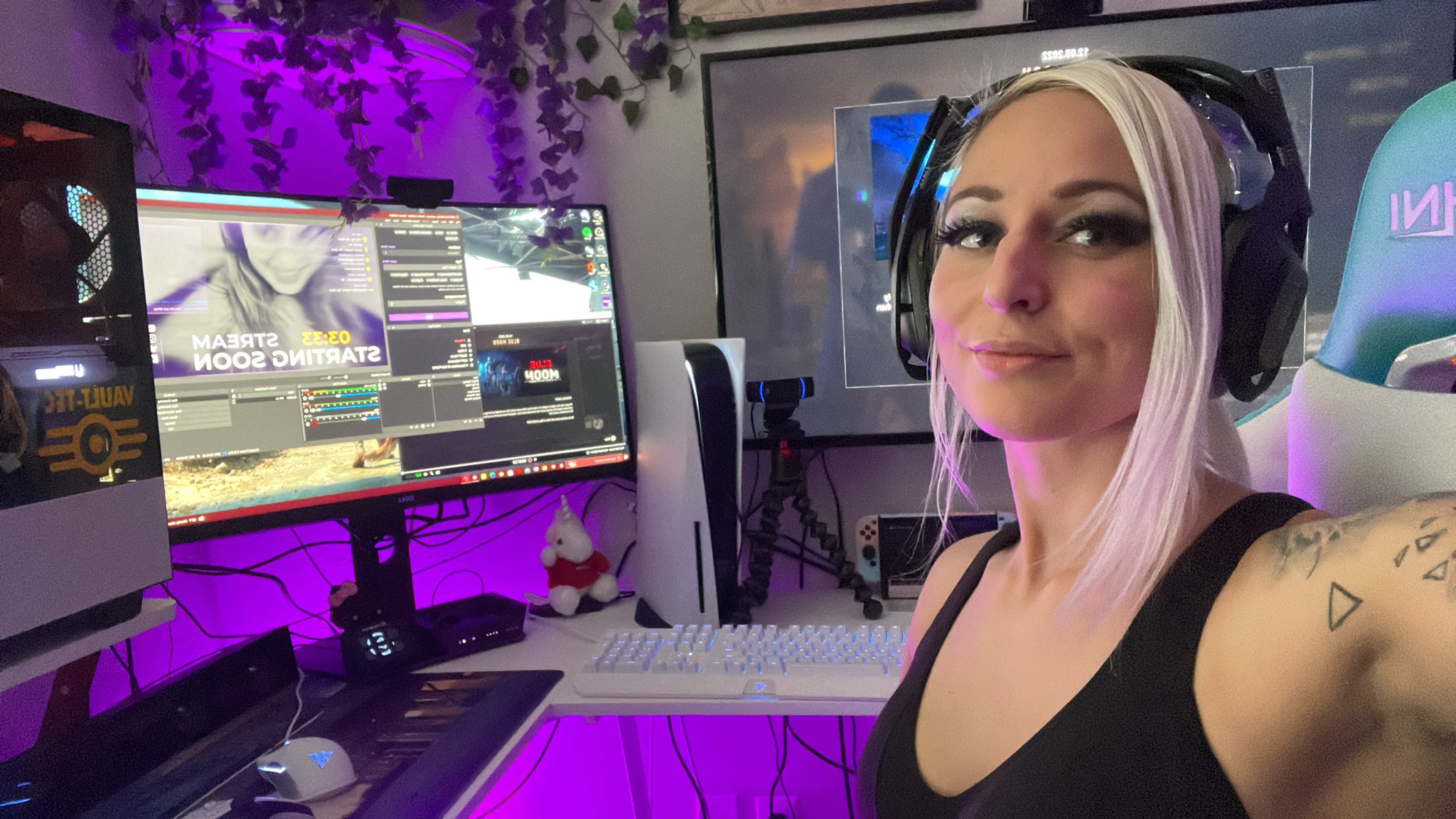 Cosplayer / Twitch Streamer on Twitter: 