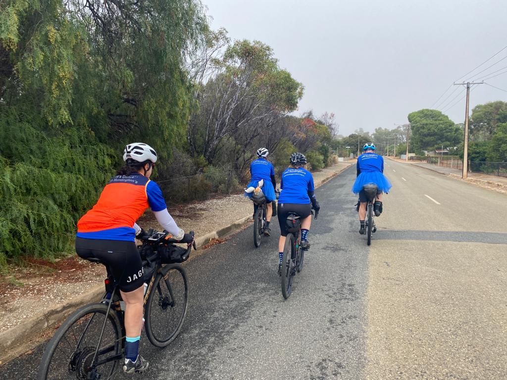 HDNetworkAUS's tweet photo. Some photos of Julie and friends raising awareness in South Australia!π΅
#bluetutu #HuntingtonsDisease #huntingtonsdiseaseawareness #huntingtonsawareness #HDNA #HuntingtonsDiseaseNetworkofAustralia #MapHD #HDNARegistry https://t.co/YsoMeTlzxU