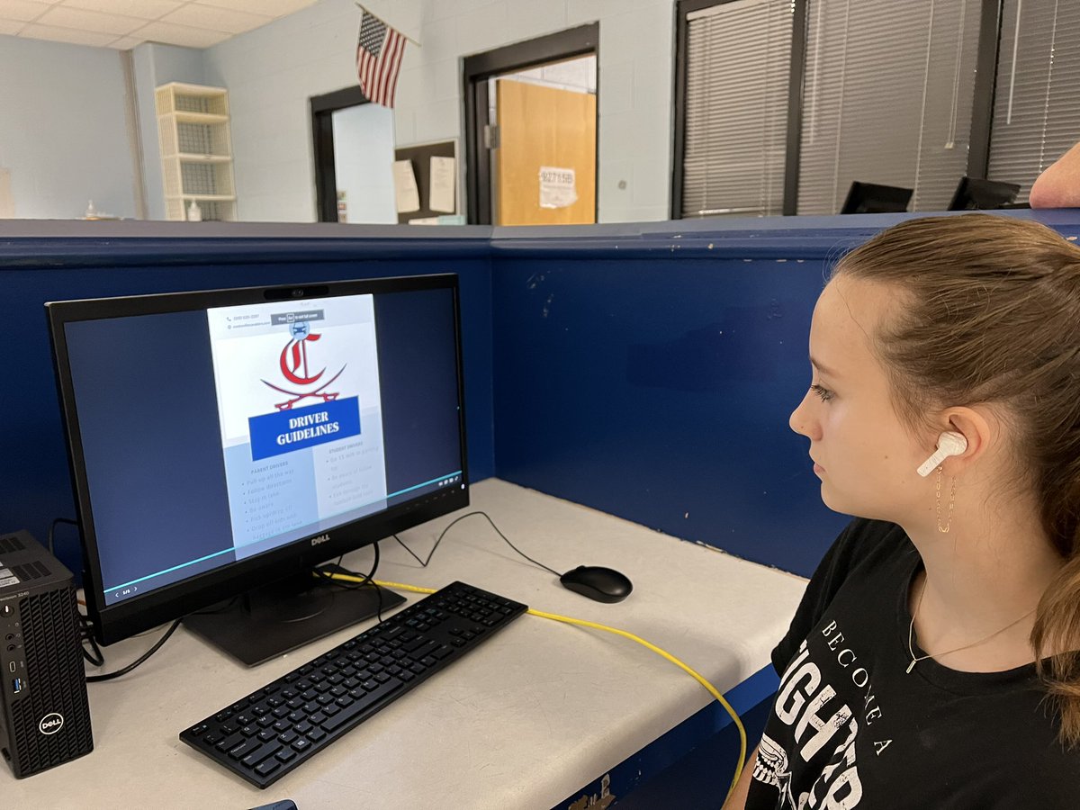 gardner_klein's tweet photo. Excited to reflect on a great year of @e4usa with @CavPrincipal teacher Mr. Powell today. His students have a solution to improve traffic at their school! https://t.co/vwqElaHYDH