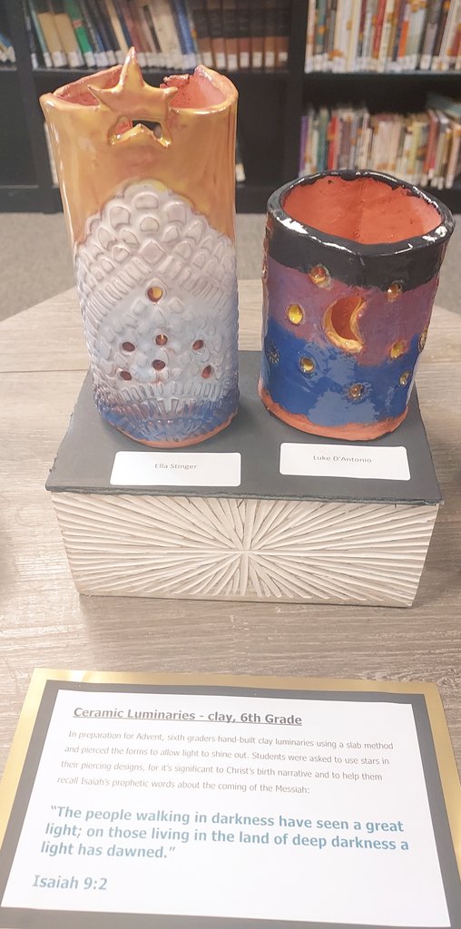jimsting10's tweet photo. Really proud of Ella's artistic work on display at art show. #TheArts
#LearningwithArt
And how about the photo model?
Wasn't expecting that. https://t.co/Owogv0F4Ig