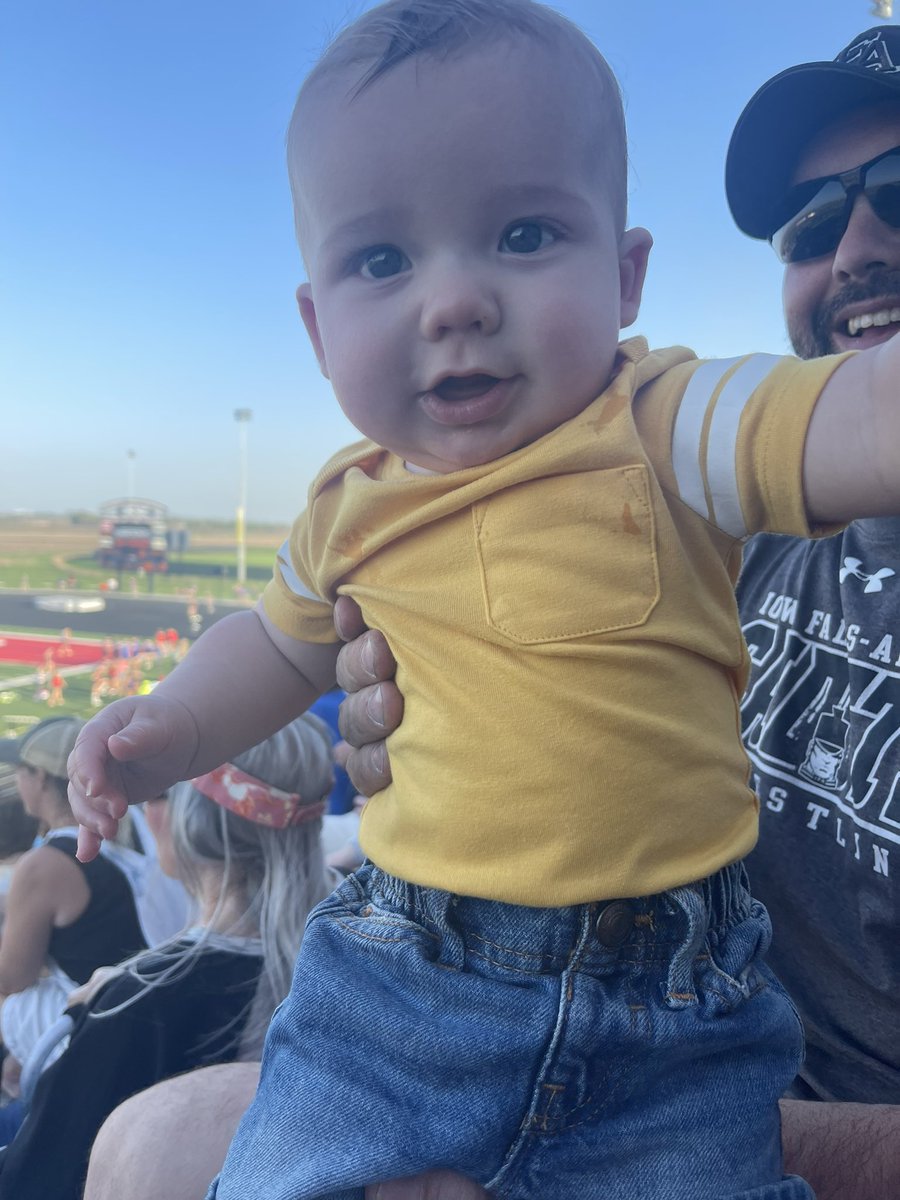 Cutest Fan Award🏆

How could you not run well when this cutie is here!!

#ifacadetpride