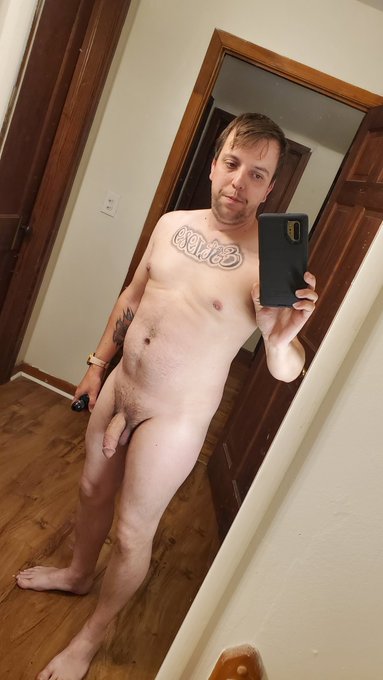 Hope everyone had an amazing nude Thursday!! https://t.co/G167Y8ZPw4