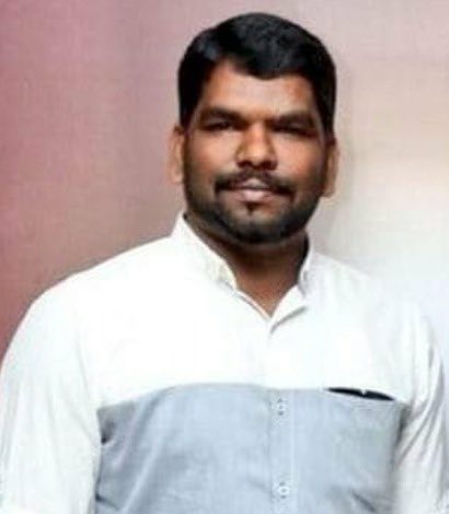 vijaysrig's tweet photo. #தாதா87 படத்தை என்னுடன் இணைந்து தயாரித்தார் . நண்பர் கலைச்செல்வன் முதலாண்டு நினைவு நாள். 🙏 கடந்த ஆண்டு இதே நாளில் அவர் கொரானா தொற்றால் மரணம் அடைந்தார்.
#RIPKalaiselvan https://t.co/MNWTyJTPB7