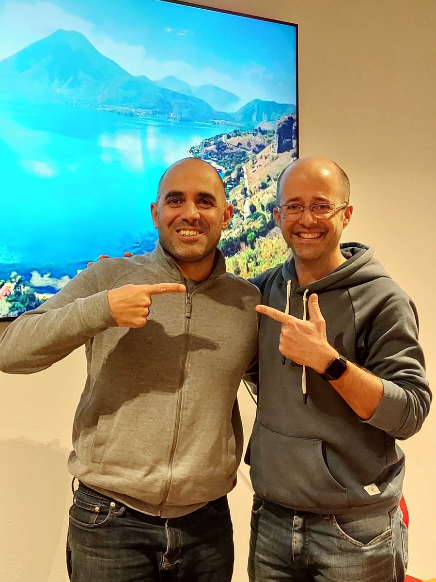 federicogiust's tweet photo. Aca comparto algunas fotos del meetup de anoche, gracias a todos!
@SalesforceDevs @trailhead @uysdug #TDX22 #trailblazercommunitygroups https://t.co/Ecg0E8TeFt