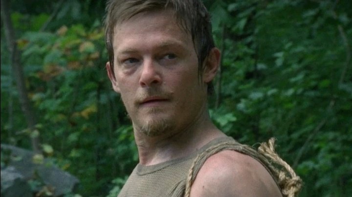 lovxtwd's tweet photo. The last man standing https://t.co/bXPpNizSAi
