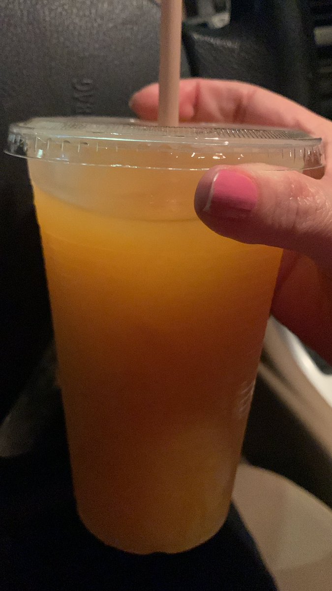 MAGS_SP's tweet photo. El agua de mango más deliciosa !!! #MiPremio 🥭 https://t.co/DyBLGC3cm7