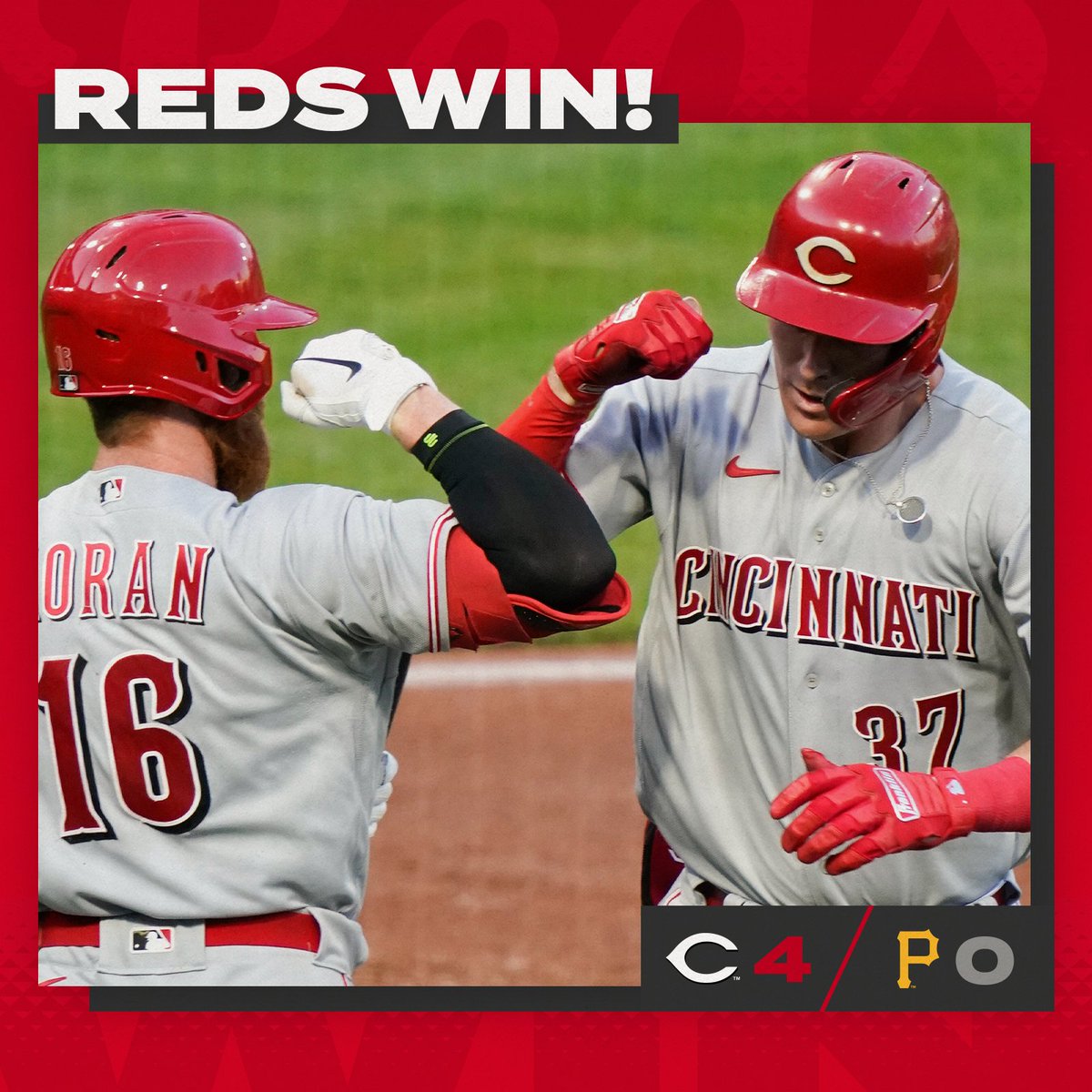 Reds tweet picture