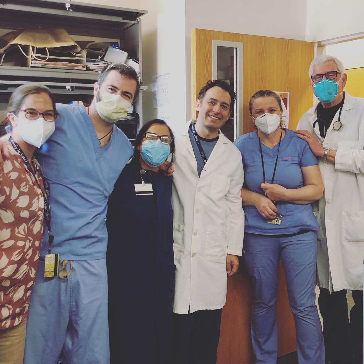 Our 👑 program director’s clinic day birthday 🎂: a photo story 🎥, full of love and embarassment in equal measures. 🫠 As is the medpeds way. 🤪

Photo cred to the indomitable Dr. @MedPedsMash ! 💪 #medpeds #mp4l #cuhcc <a href="/UMNCUHCC/">UMN CUHCC</a>