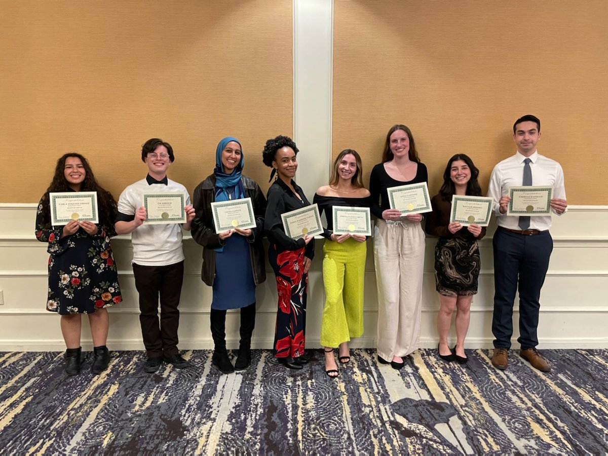 Glenn Burns tweet media