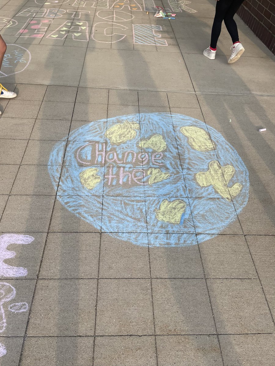 Chalk About Peace! Our Lead 9 students spread cheer and positive messages with this fun event. <a href="/PaulPkolin/">PKSports</a> <a href="/bhschools/">BHSchools</a> @bhswatson