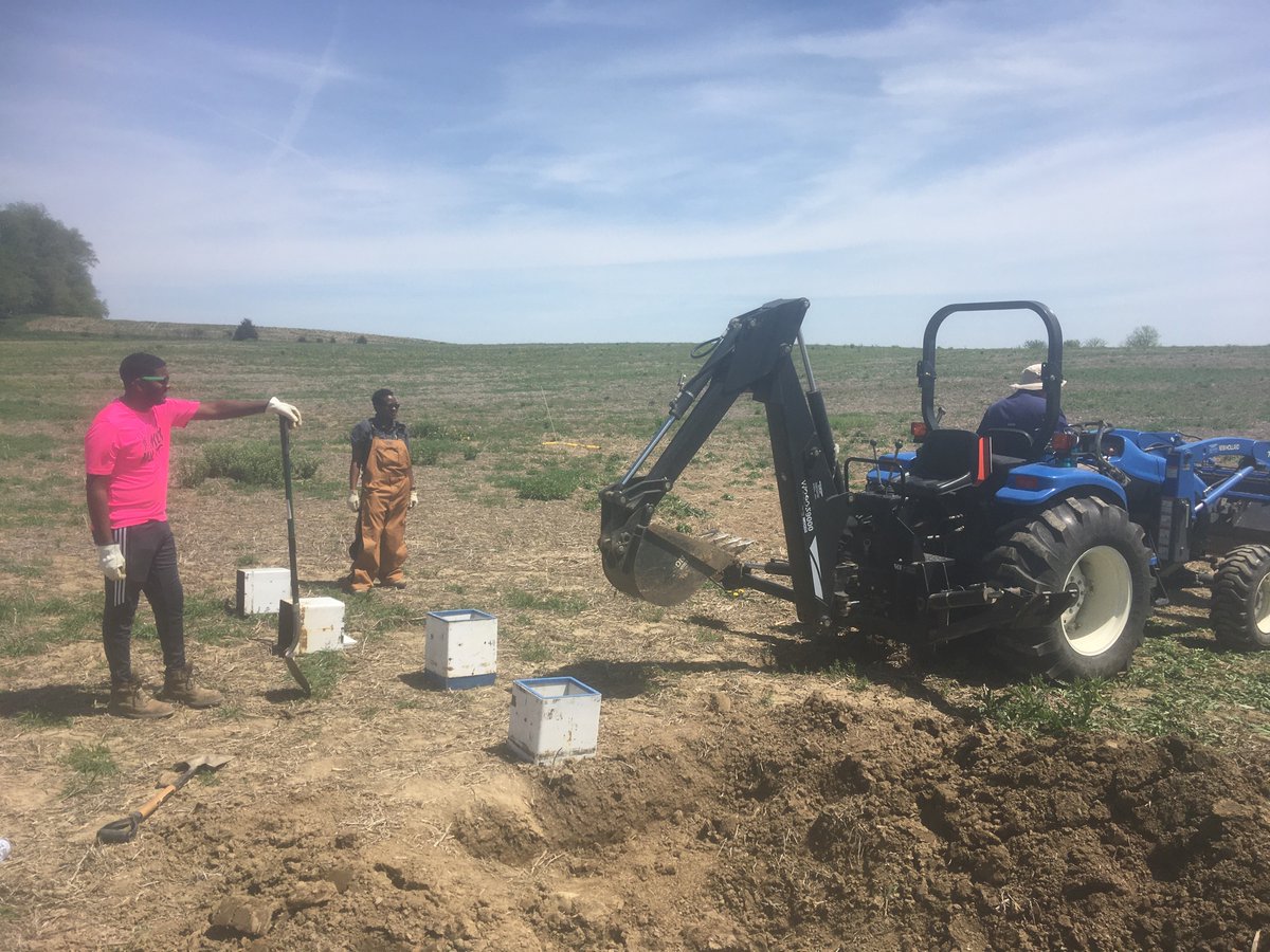 Collecting intact soil boxes today and tomorrow. Beautiful day in the field! #NSERL