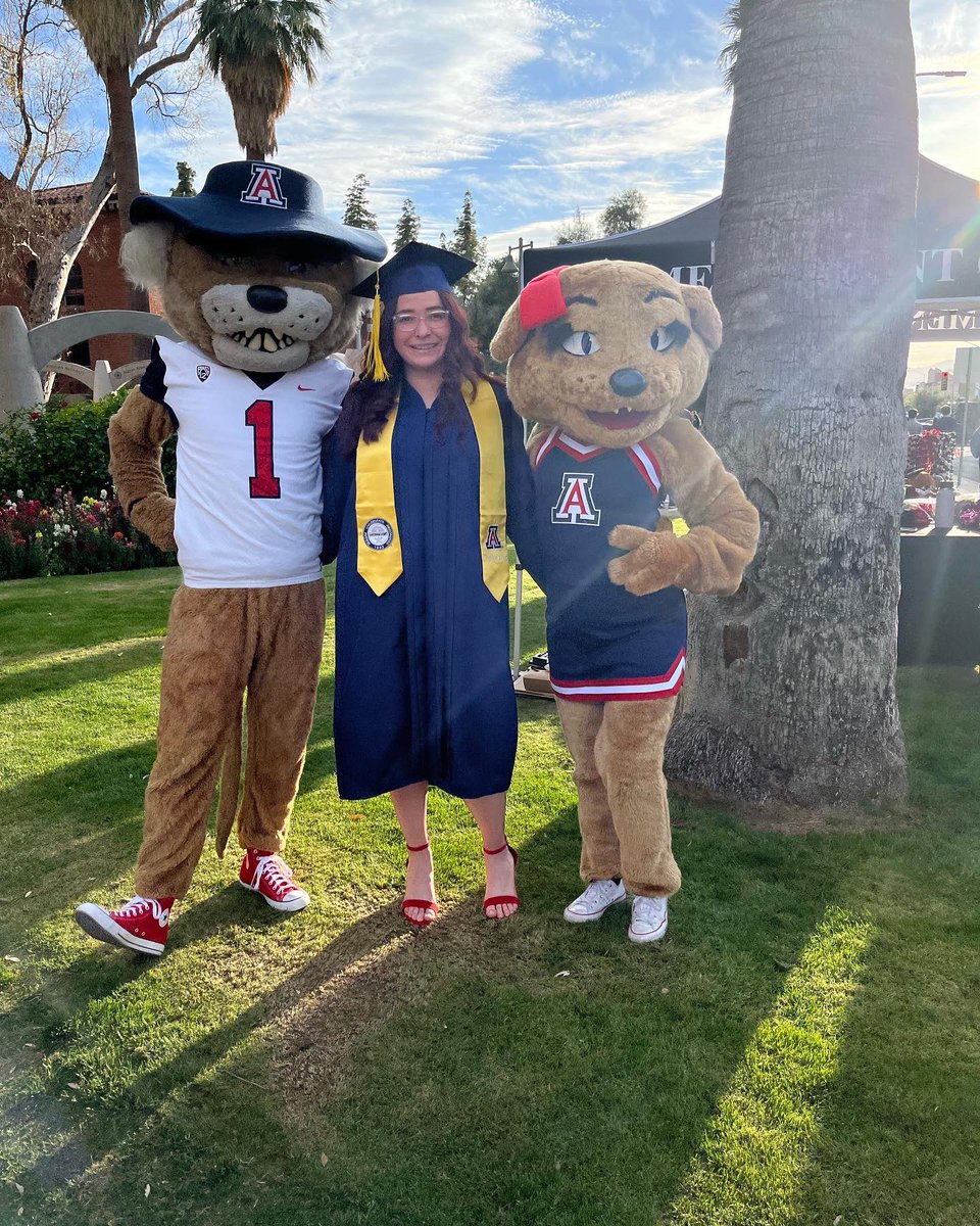 #cosgrads2022 Congratulations Alyssa Salgado! Dad and Mom love you!