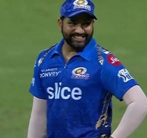 alpha232000's tweet photo. #MIvsCSK #CSKvMI #MIvCSK
#CSKvsMI

NO POWER. NO DRS.. NO SHAME.

If "Shameless" is a real person, his social media DP will be 👇👇👇🤭 #CSKvsMI https://t.co/oQGMkDSZbF