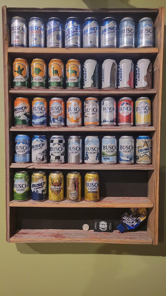 Busch Light been running the can game for a minute <a href="/BuschBeer/">Busch Beer</a>