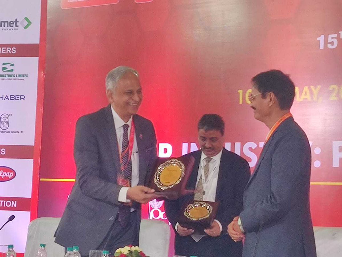HABER_TECH's tweet photo. It was an eventful day 3 at Paperex, with Haber signing an MOU and presenting at the conference to an enthusiastic audience. Looking forward to seeing more of you today at Hall 10, F 10.

#paperex2022 #automation #ai #ml #paperindustry https://t.co/azhwZObbOi