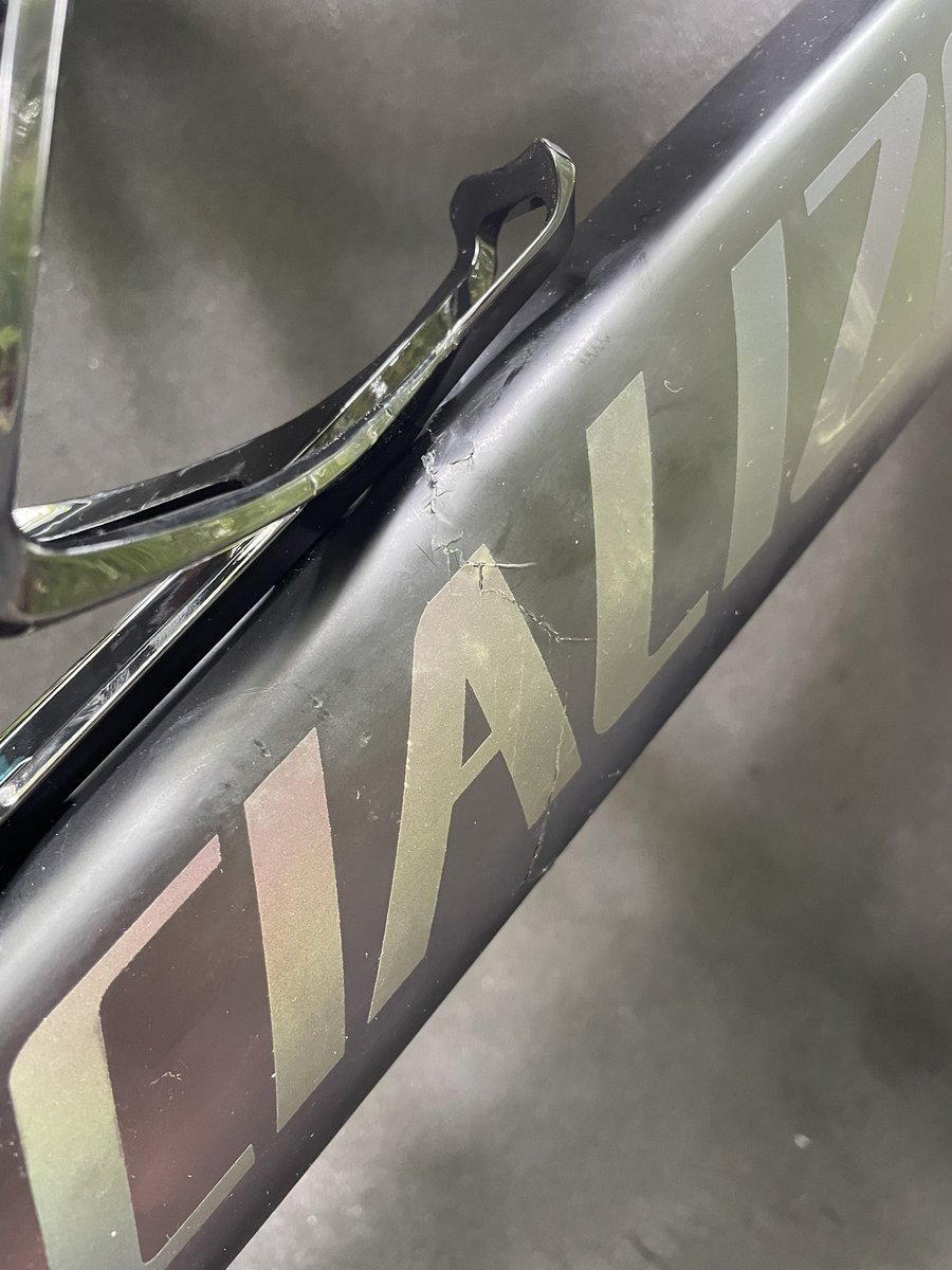 diegoacst's tweet photo. my bike was damaged after one of your flights to the Dominican Republic from Cancun, who will be responsible for the damage and repair cost? A mess @AmericanAir https://t.co/620KRFa1CL
