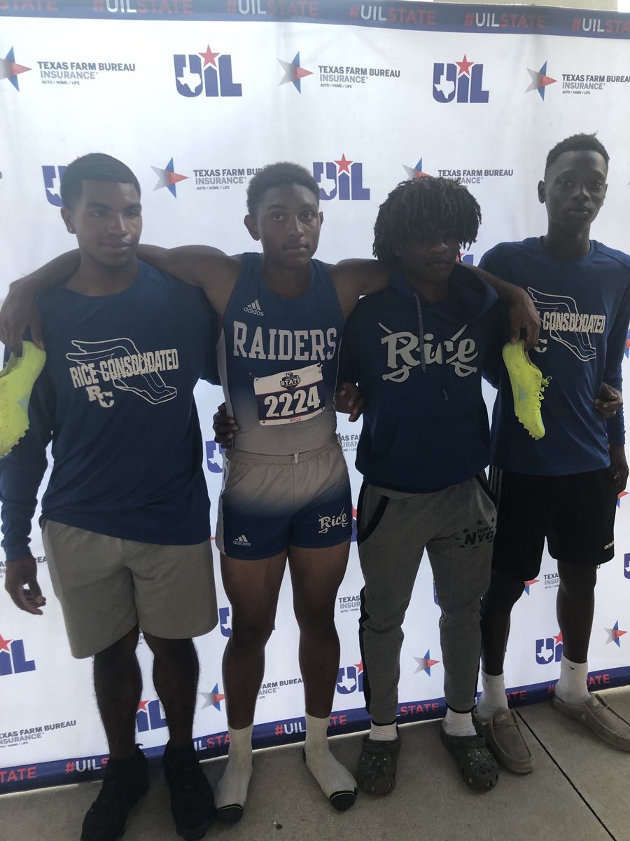 dengelbrecht50's tweet photo. Proud of Roger for competing at the State Track Meet. Not the results we hoped for, but we’ll be back. Only a Sophomore. 3 of the 4 in the picture will be back next year. Good days are coming to the Raider Nation. https://t.co/NhpVkj95s4